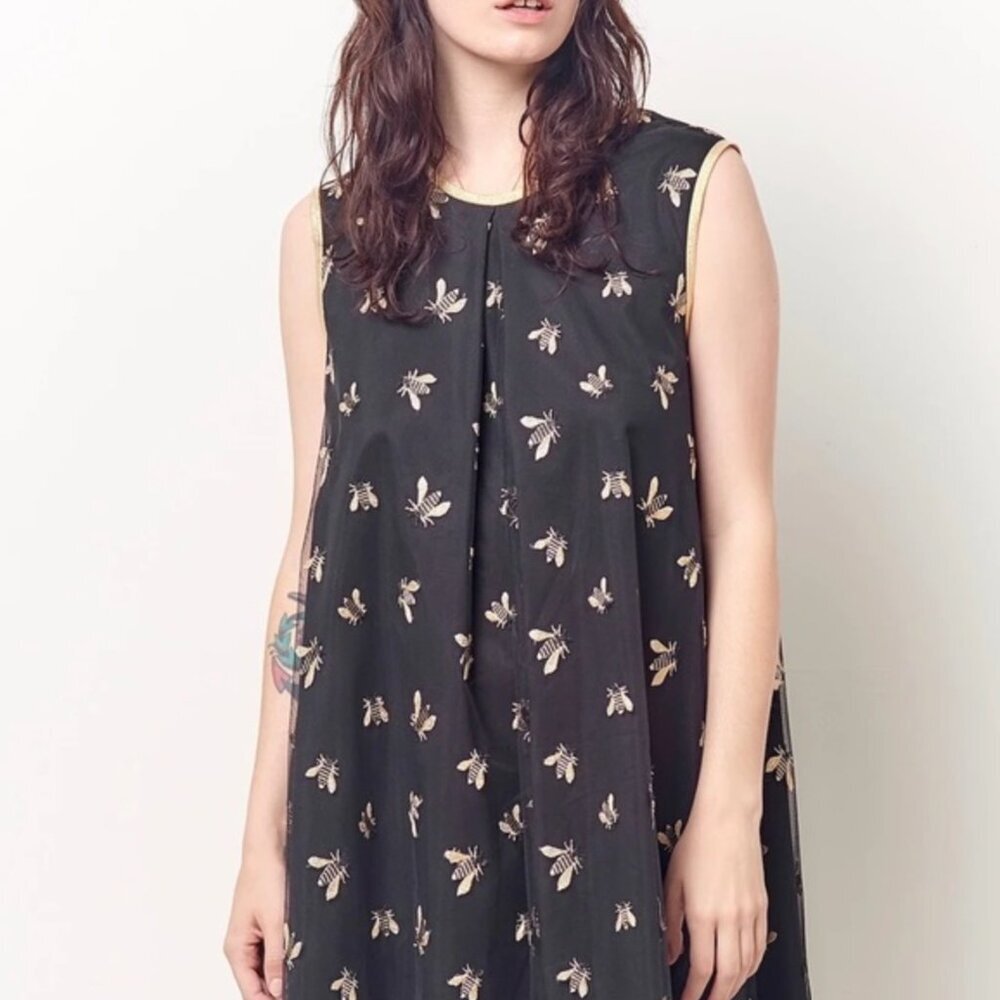 Corey Lynn Calter Dixie Embroidered Honey Bees Black and Gold Trapeze Dress, S - Picture 2 of 10
